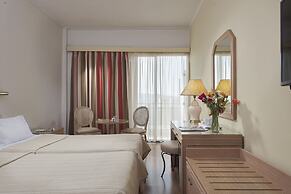 Candia Hotel