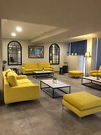 Candia Hotel