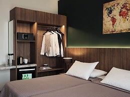 Candia Hotel