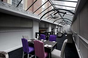 St James Hotel, BW Premier Collection