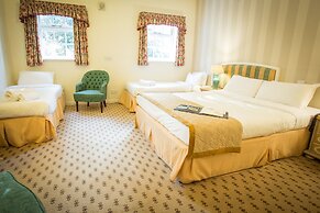 Marston Farm Hotel
