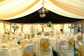 Marston Farm Hotel