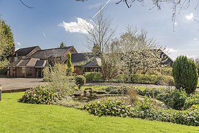Marston Farm Hotel