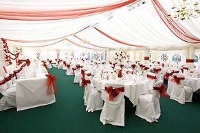 Marston Farm Hotel