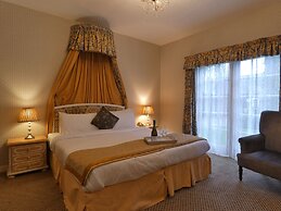 Marston Farm Hotel