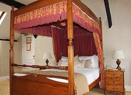 Marston Farm Hotel