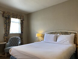Marston Farm Hotel
