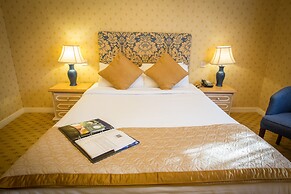 Marston Farm Hotel