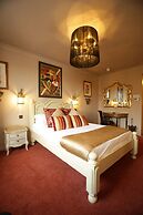 The Bruce Hotel