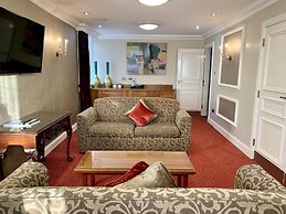 The Bruce Hotel