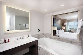 Marriott Niagara Falls Fallsview Hotel & Spa