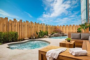 Marriott Niagara Falls Fallsview Hotel & Spa