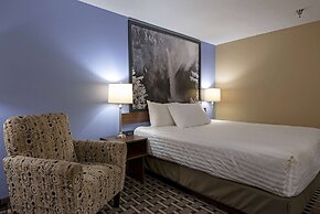 Super 8 by Wyndham Kamloops On The Hill