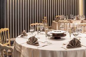 NJV Athens Plaza Hotel