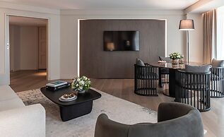 NJV Athens Plaza Hotel