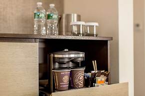 DoubleTree by Hilton Hotel & Suites Jersey City