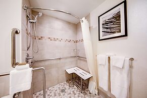 DoubleTree by Hilton Hotel & Suites Jersey City