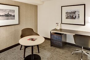 DoubleTree by Hilton Hotel & Suites Jersey City