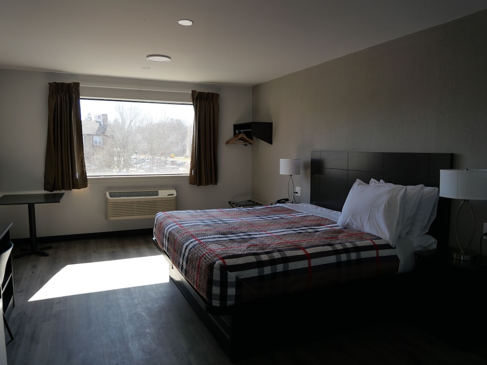 Hilltop Express Inn