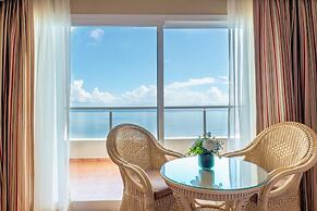 Eurostars Grand Cayacoa