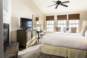 Cottage Inn By The Sea