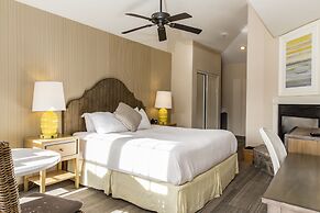 Cottage Inn By The Sea