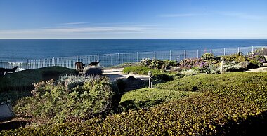 Cottage Inn By The Sea