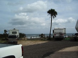 Coral Sands Inn