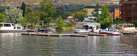 Holiday Inn Hotel & Suites Osoyoos by IHG