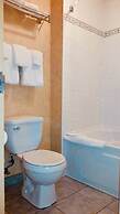 Holiday Inn Hotel & Suites Osoyoos by IHG
