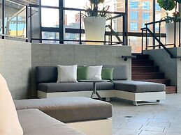 DoubleTree by Hilton Montreal
