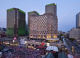 DoubleTree by Hilton Montreal