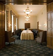 Delta Hotels by Marriott Bessborough