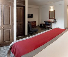 Ramada Plaza Leon