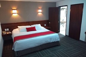 Ramada Plaza Leon