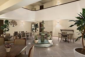 Ramada Plaza Leon