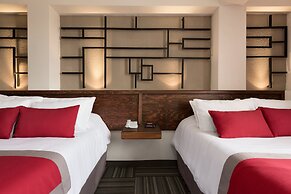 Ramada Plaza Leon