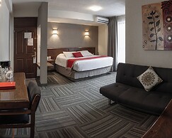 Ramada Plaza Leon