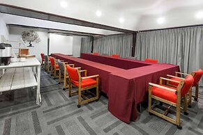 Ramada Plaza Leon