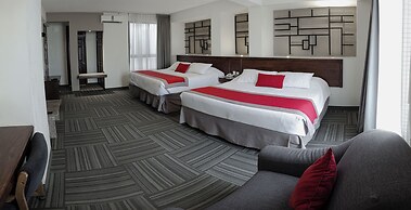 Ramada Plaza Leon