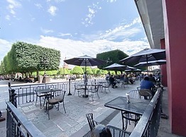 Ramada Plaza Leon