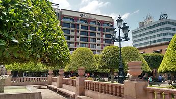 Ramada Plaza Leon