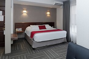 Ramada Plaza Leon