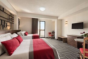 Ramada Plaza Leon