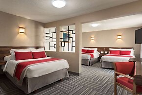 Ramada Plaza Leon