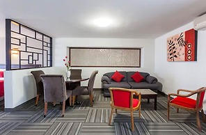Ramada Plaza Leon