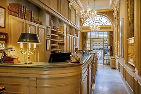 The Pand Hotel