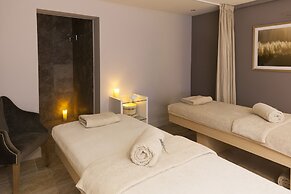 Mas des Herbes Blanches Hotel & Spa - Relais & Châteaux