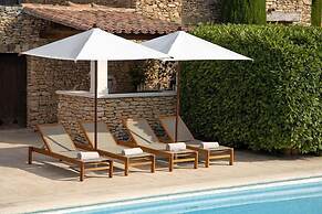 Mas des Herbes Blanches Hotel & Spa - Relais & Châteaux