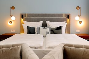 Hotel Elephant Weimar, Autograph Collection